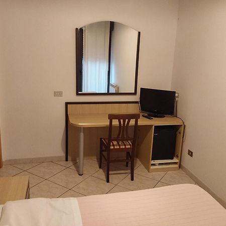 بيسكارا Bed & Breakfast Oasi المظهر الخارجي الصورة
